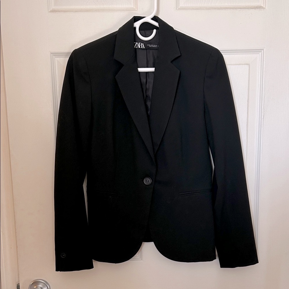 Zara Elegant Black Jacket